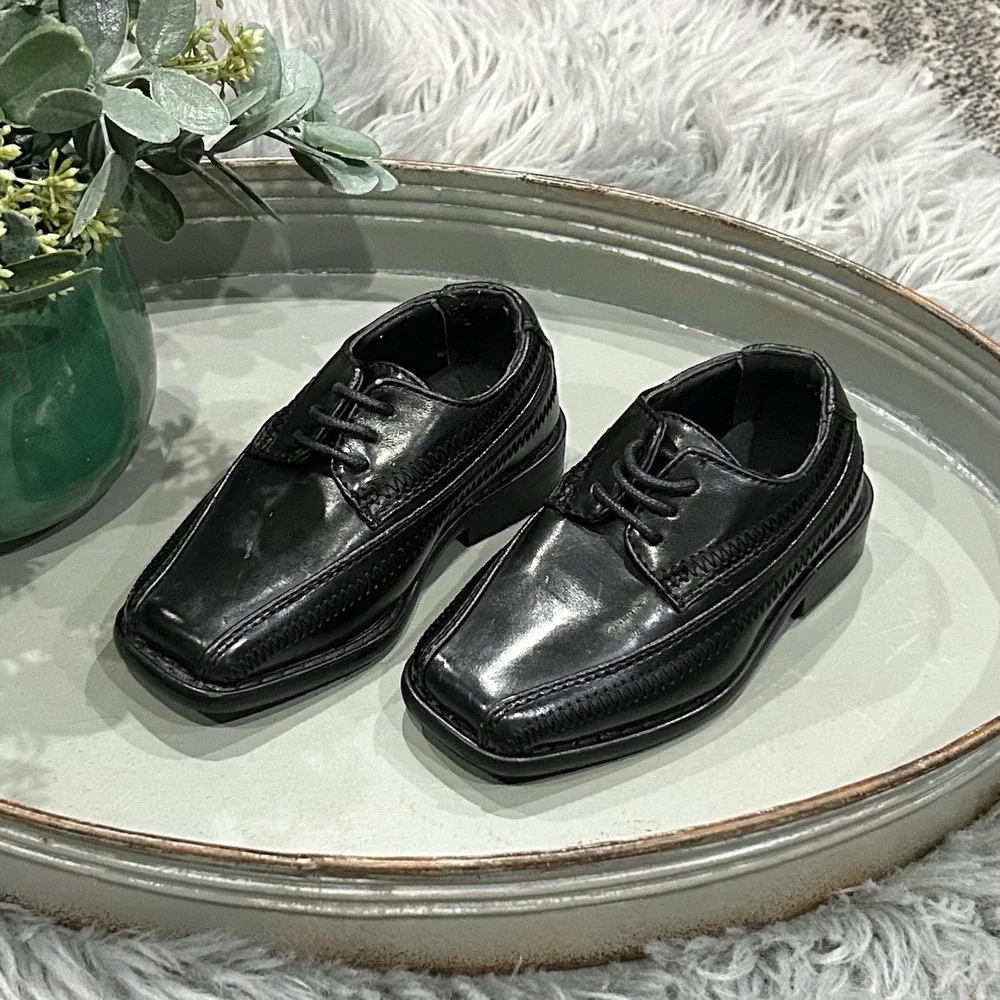 Stacy Adam's Infant Basic Black Bowman Bike Toe Oxford Size 5M ($55)‎